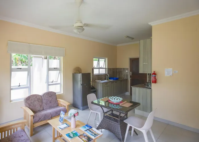 Beau Bassin Apartment Baie Lazare (Mahe)